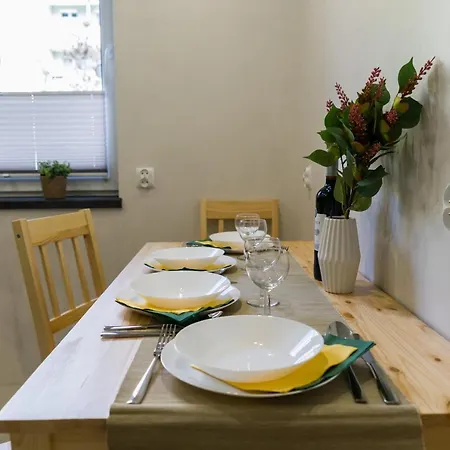 Family Rataje By Renters Apartment