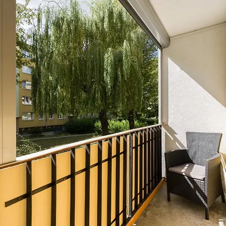 Family Rataje By Renters Apartament